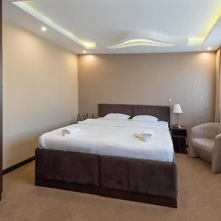 Depandans By Djokovic 아파트 크라구예바츠