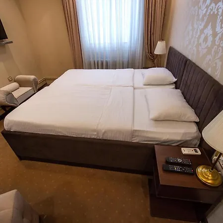 Depandans By Djokovic 크라구예바츠